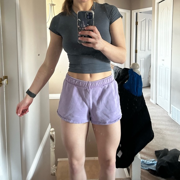 Aritzia tna gd petal purple cozy fleece boyfriend shorts!! - Picture 1 of 5